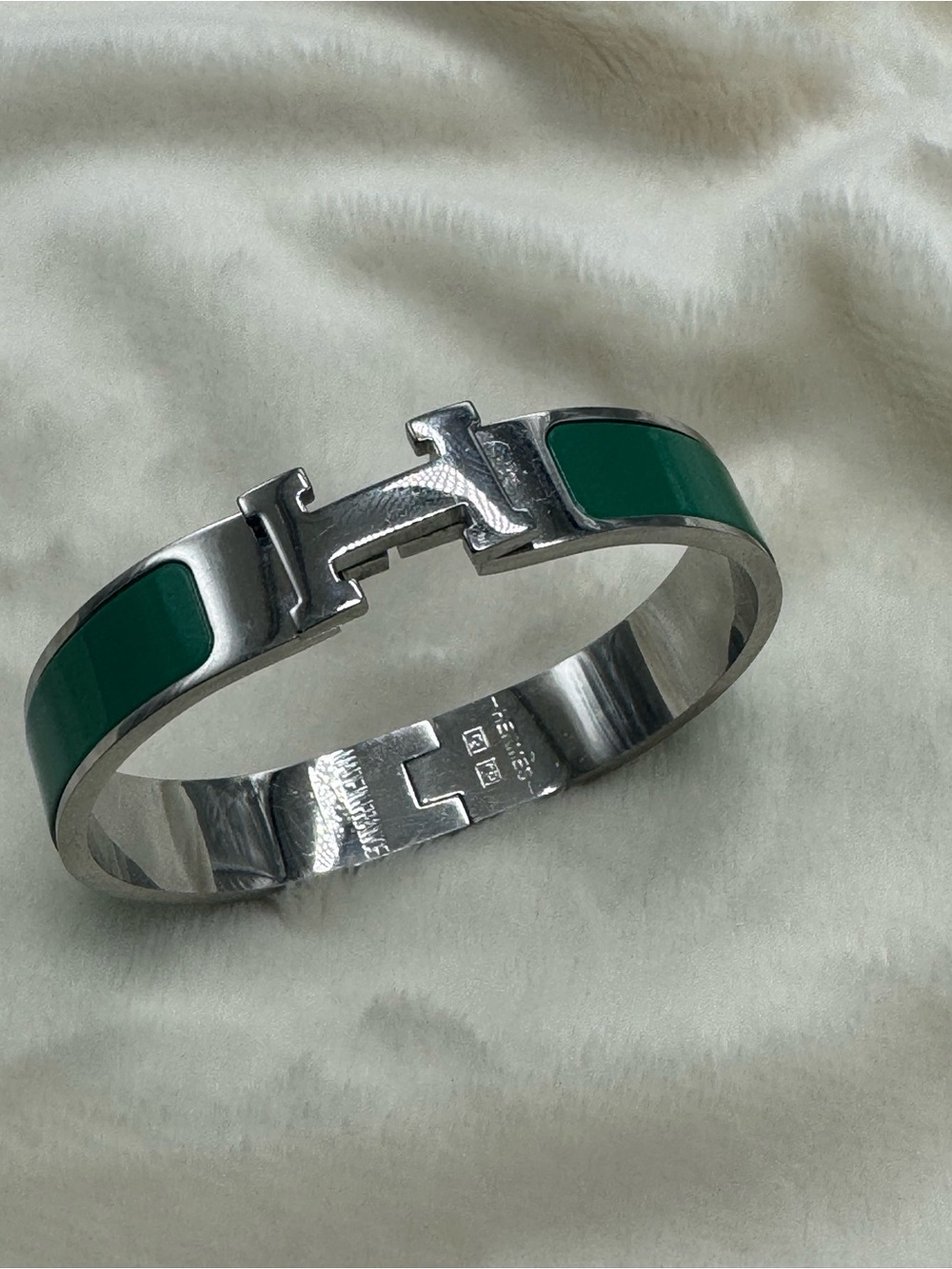 Silver Tone Green Enamel Stainless Steel Bangle Bracelet - Picture 4 of 7